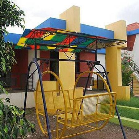 Sanskruti Heritage Resort 쉬르디 외부 사진