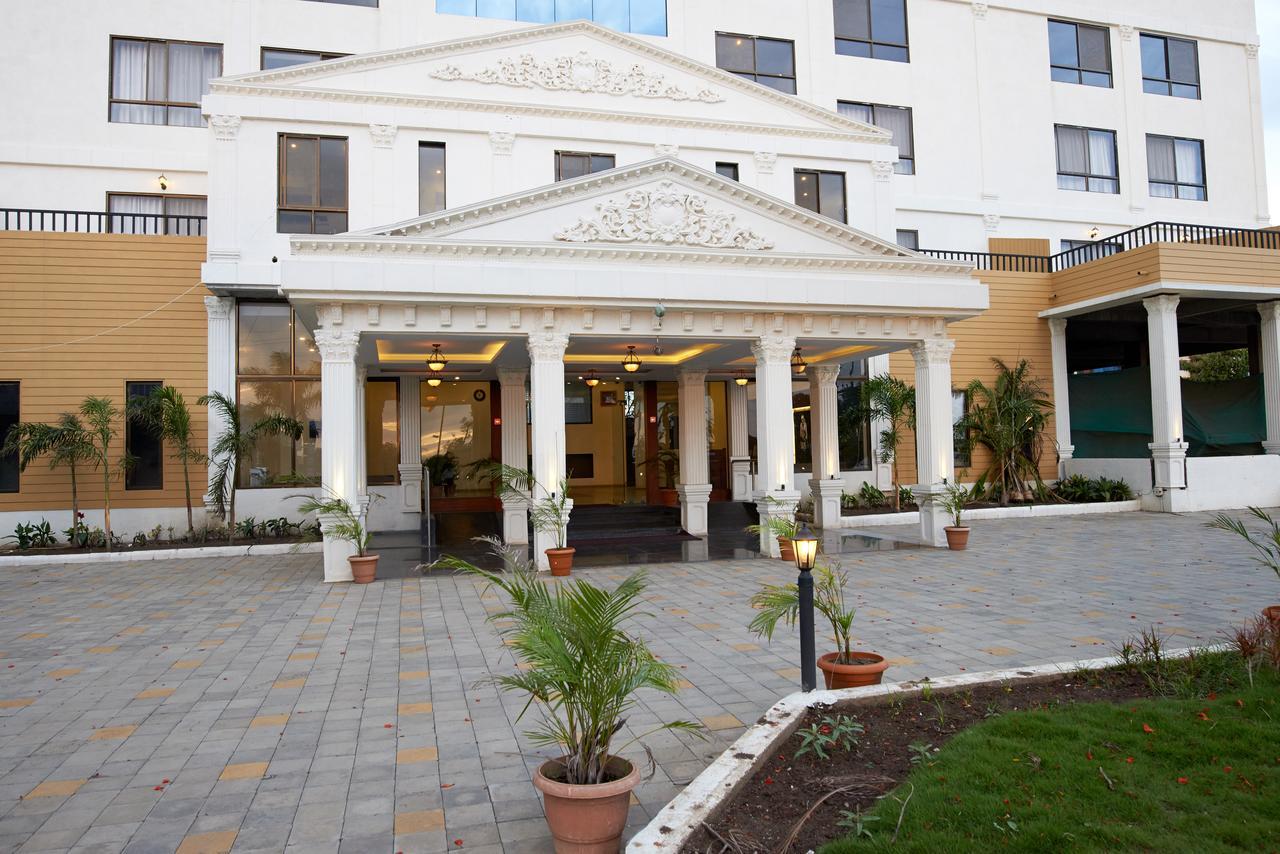 Sanskruti Heritage Resort 쉬르디 외부 사진